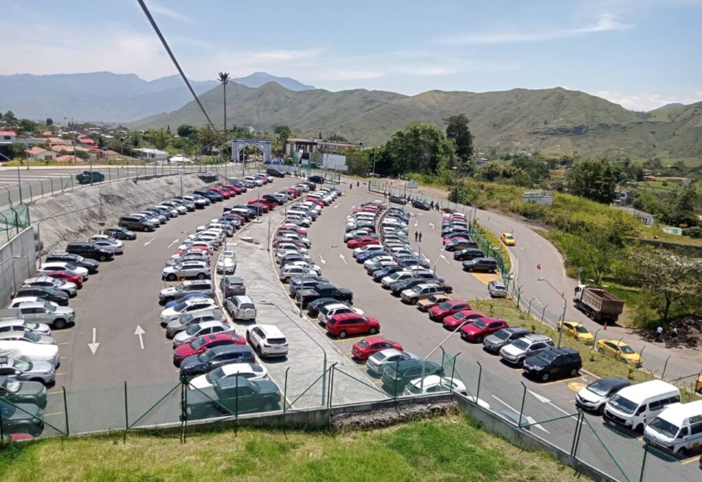 Picture of Parking of Pasto Airport by Solid Parking